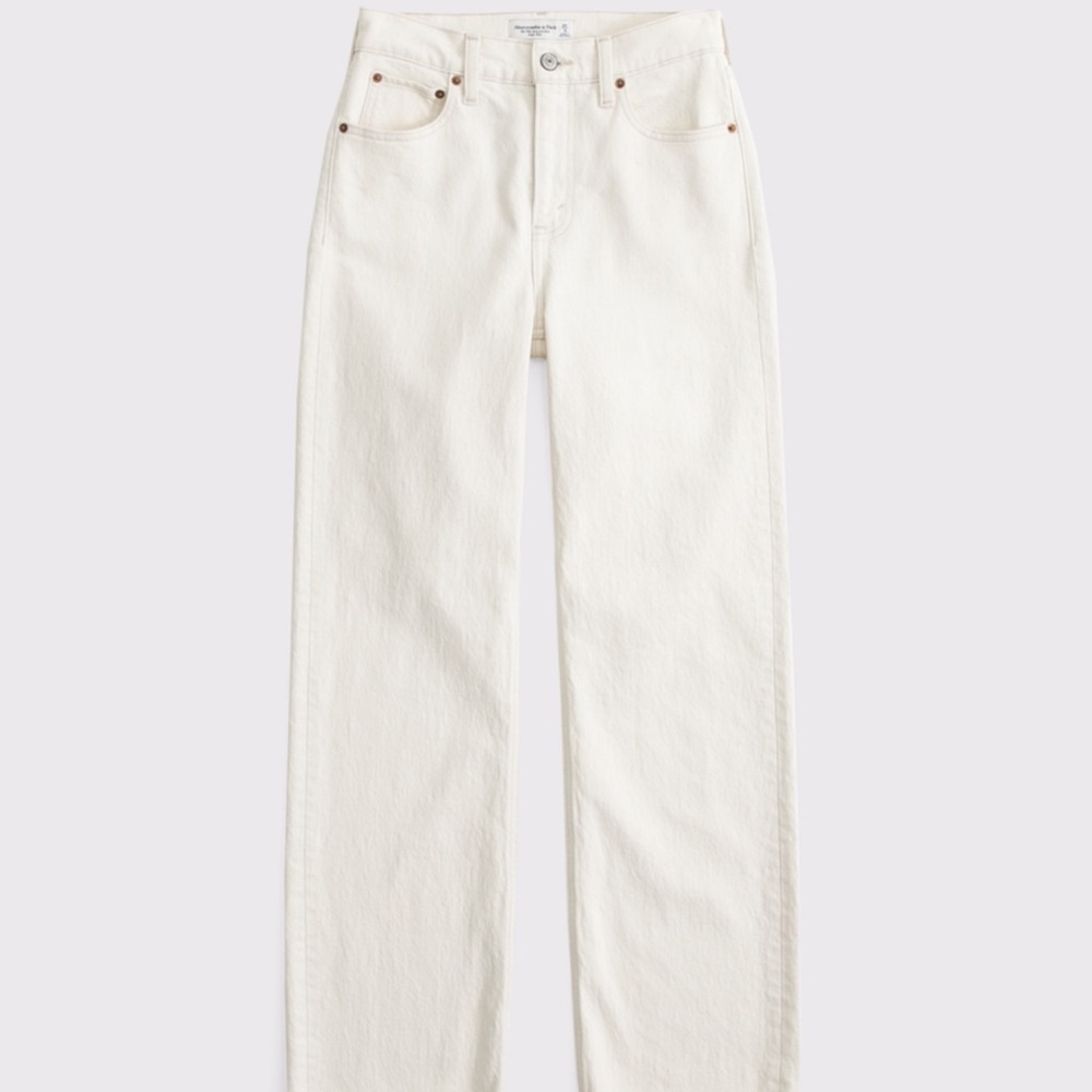 Abercrombie & Fitch Straight Leg High-Rise Jeans - White